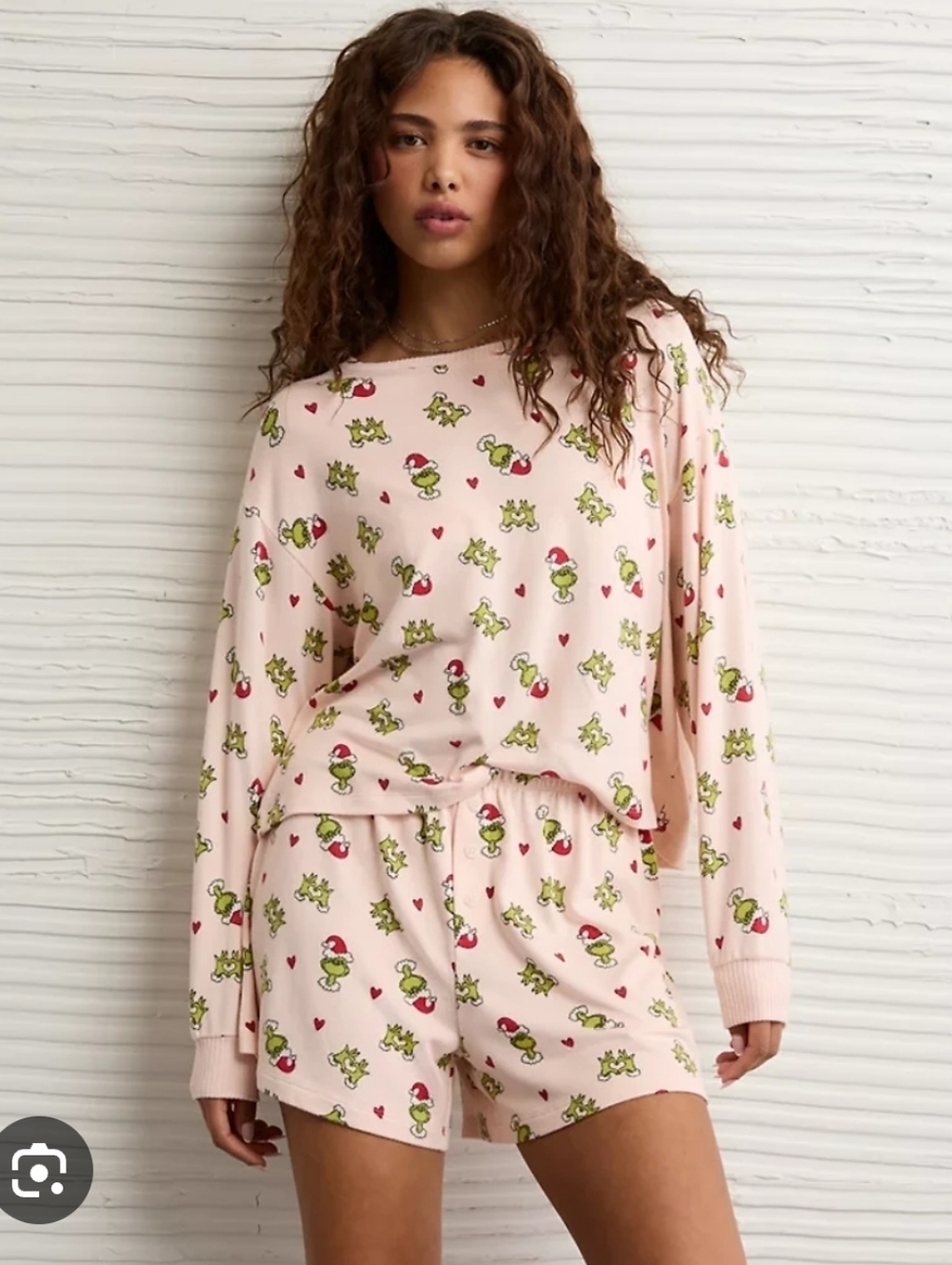 AMERICAN EAGLE Grinch PJ Set